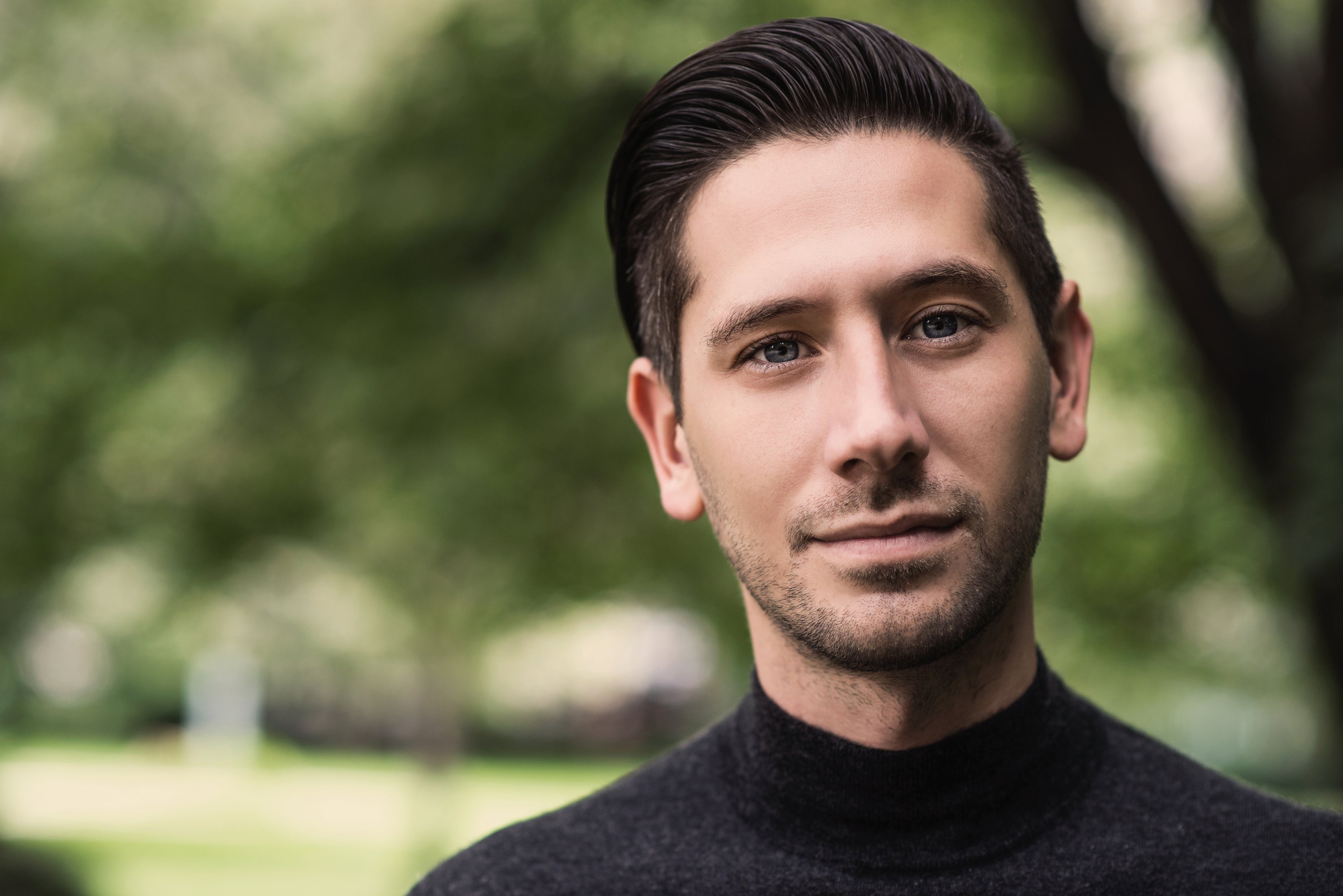 portrait-of-male-model